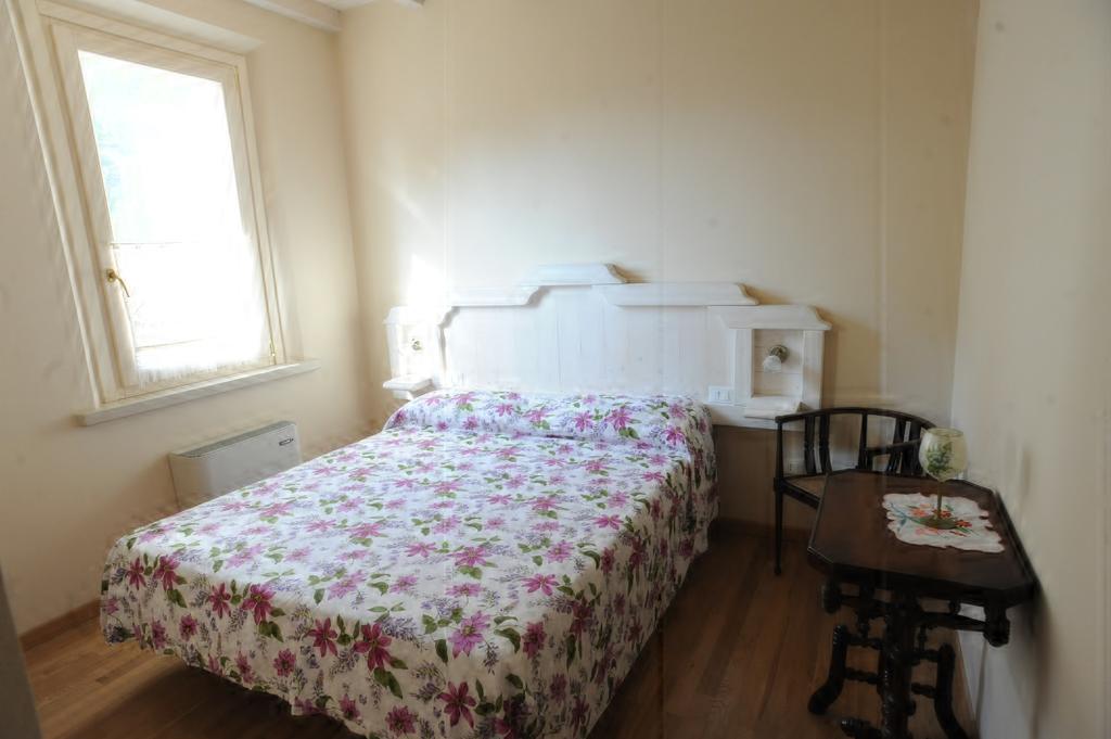 Gasthaus Il Giardino Del Conte Custoza Marmirolo Zimmer foto
